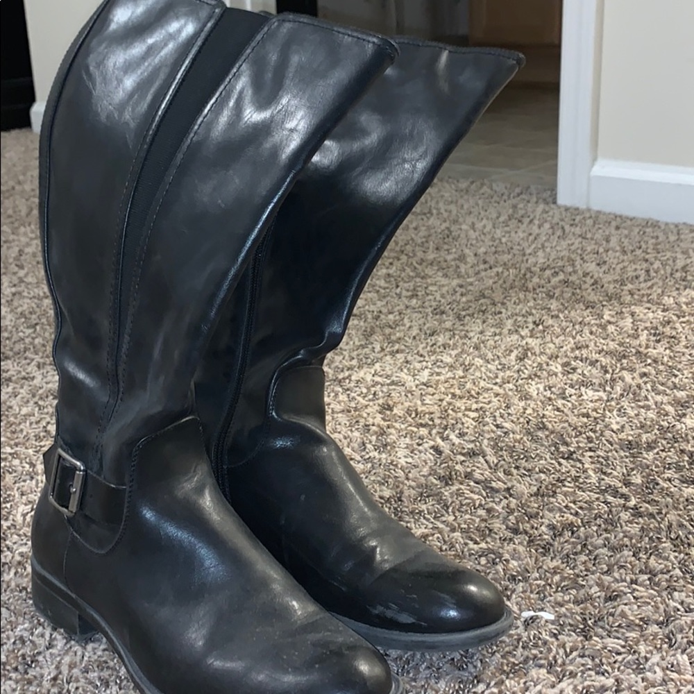 Black dress boots.